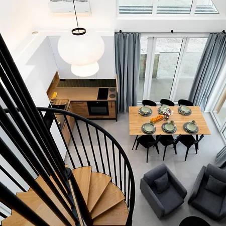 Wonder - Hillside Tuz Przy Stoku Narciarskim - Na Terenie Kompleksu Plac Zabaw I Zewnetrzna Silownia, Sklep, Parking