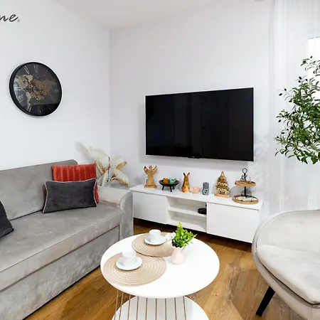 Apartment Wonder - Hillside Tuz Przy Stoku Narciarskim - Na Terenie Kompleksu Plac Zabaw I Zewnetrzna Silownia, Sklep, Parking Karpacz