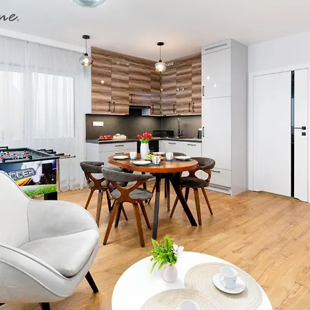 Wonder Hillside: Ski-side With Playground And Outdoor Gym Apartment