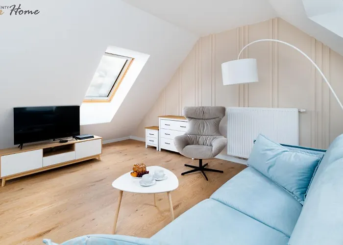 Wonder Hillside: Ski-side With Playground And Outdoor Gym