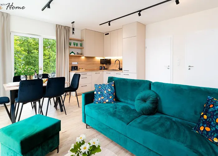 Wonder Hillside: Ski-side With Playground And Outdoor Gym