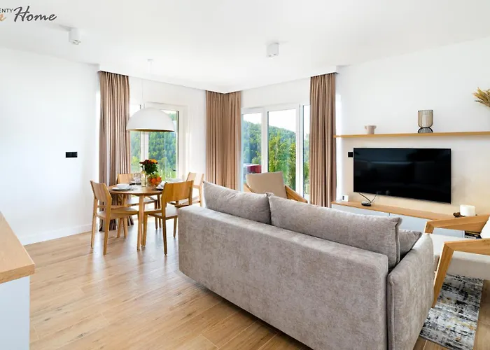 Wonder Hillside: Ski-side With Playground And Outdoor Gym *