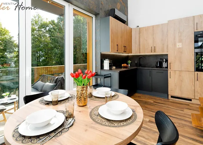 Wonder Hillside: Ski-side With Playground And Outdoor Gym *