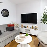 Appartement Wonder - Hillside Tuz Przy Stoku Narciarskim - Na Terenie Kompleksu Plac Zabaw I Zewnetrzna Silownia, Sklep, Parking Karpacz