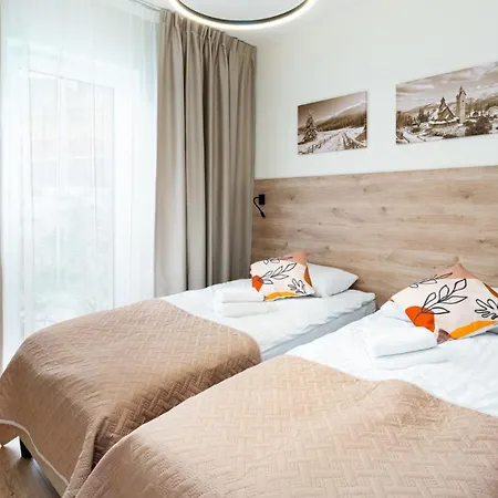 Wonder - Hillside Tuz Przy Stoku Narciarskim - Na Terenie Kompleksu Plac Zabaw I Zewnetrzna Silownia, Sklep, Parking Karpacz