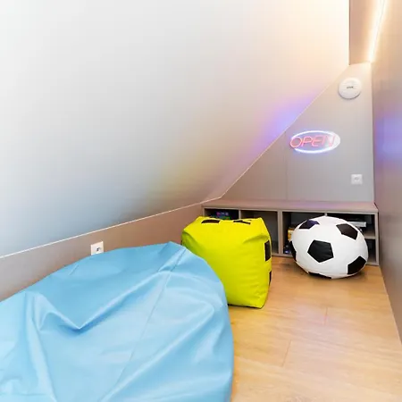 Wonder - Hillside Tuz Przy Stoku Narciarskim - Na Terenie Kompleksu Plac Zabaw I Zewnetrzna Silownia, Sklep, Parking Lejlighed