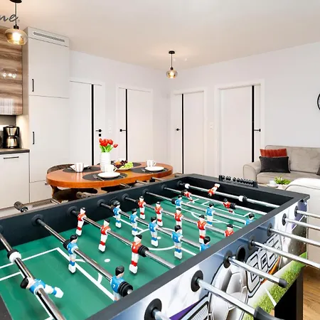 Wonder - Hillside Tuz Przy Stoku Narciarskim - Na Terenie Kompleksu Plac Zabaw I Zewnetrzna Silownia, Sklep, Parking Apartmán