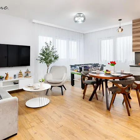 Wonder - Hillside Tuz Przy Stoku Narciarskim - Na Terenie Kompleksu Plac Zabaw I Zewnetrzna Silownia, Sklep, Parking Karpacz